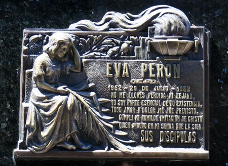 Cementerio-Evita